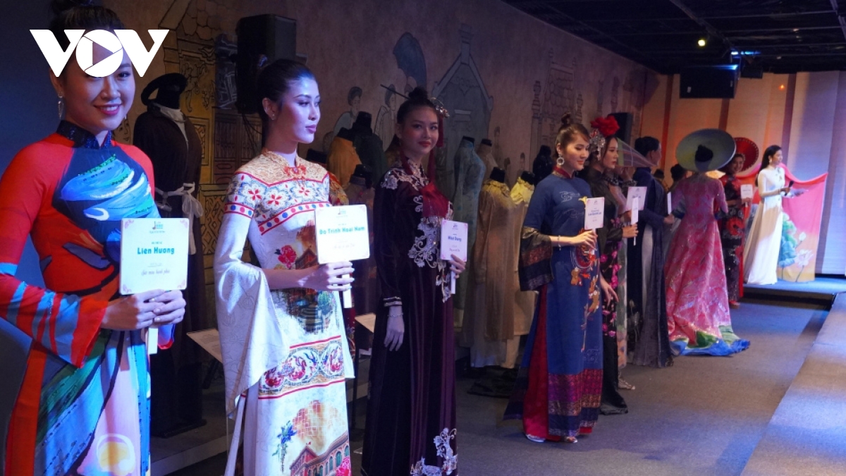 HCM City set to host Ao Dai Festival on October 11